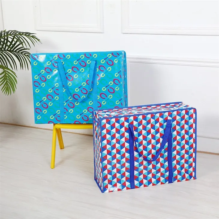 Крупногабаритные нетканые водонепроницаемые сумки для покупок с движущимся стеганым одеялом на складе